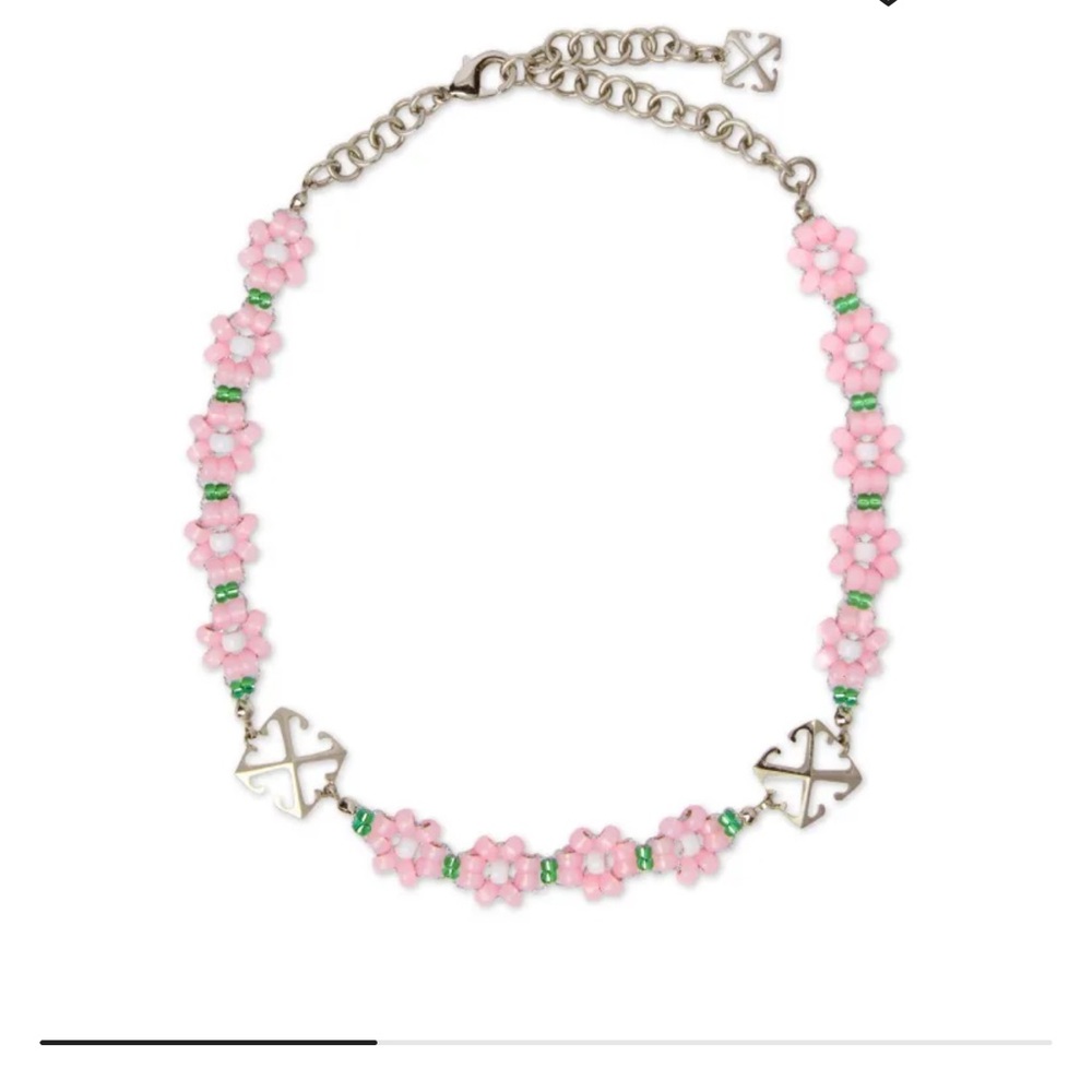 🆕NWT Arrow Flower Necklace